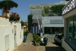 Anacapri: The Dream 12