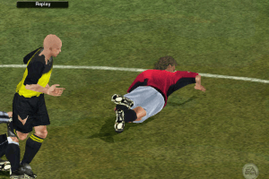 FIFA Soccer 2003 7