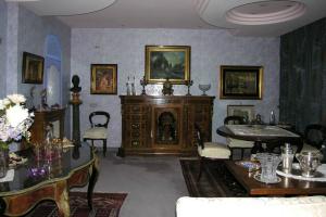 The Capri Connection 3