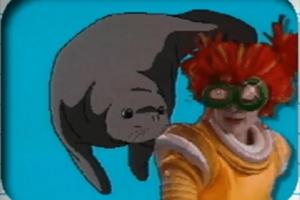 Vitsie Visits The Ocean 5